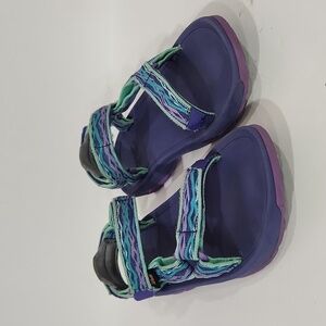 Teva sandals size 3